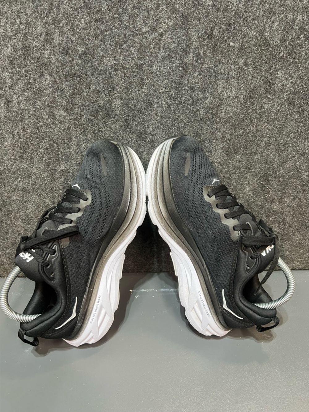 HOKA Bondi 8 Women’s Running Shoes Size 7.5 - Picture 11 of 14